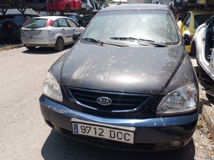 Vehiculo en el desguace: KIA CARENS I Monospace (FC, FJ) 2.0 CRDi