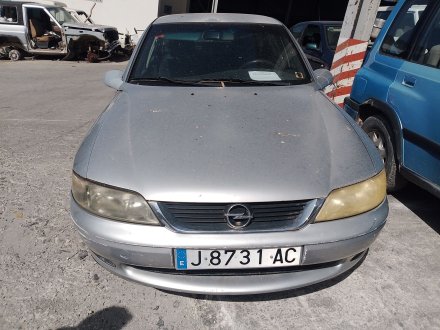 Vehiculo en el desguace: OPEL VECTRA B Hatchback (J96) 2.0 i 16V (F68)