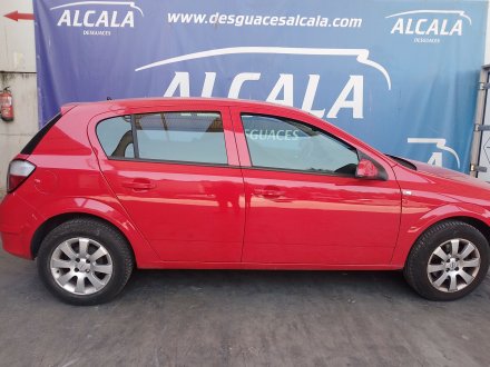 Vehiculo en el desguace: OPEL ASTRA H (A04) 1.4 (L48)