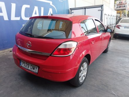 Vehiculo en el desguace: OPEL ASTRA H (A04) 1.4 (L48)