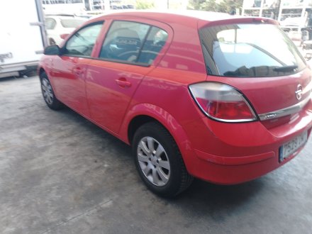 Vehiculo en el desguace: OPEL ASTRA H (A04) 1.4 (L48)