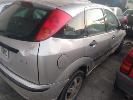Vehiculo en el desguace: FORD FOCUS I (DAW, DBW) 1.8 TDCi