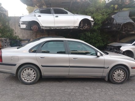 Vehiculo en el desguace: VOLVO S80 I (184) 2.9