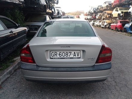Vehiculo en el desguace: VOLVO S80 I (184) 2.9