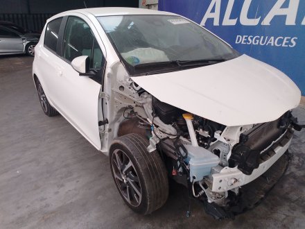Vehiculo en el desguace: TOYOTA YARIS (_P13_) 1.5 Hybrid (NHP130_)