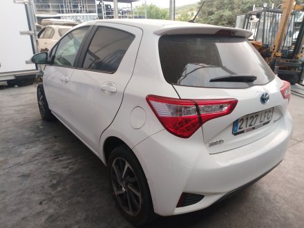 Vehiculo en el desguace: TOYOTA YARIS (_P13_) 1.5 Hybrid (NHP130_)