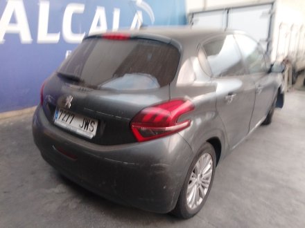 Vehiculo en el desguace: PEUGEOT 208 I (CA_, CC_) 1.6 HDi / BlueHDi 75