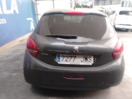Vehiculo en el desguace: PEUGEOT 208 I (CA_, CC_) 1.6 HDi / BlueHDi 75