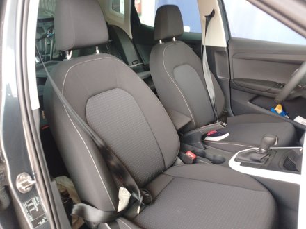 Vehiculo en el desguace: SEAT ARONA (KJ7, KJP) 1.0 TSI