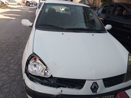 Vehiculo en el desguace: RENAULT CLIO II (BB_, CB_) 1.5 dCi (B/CB07)
