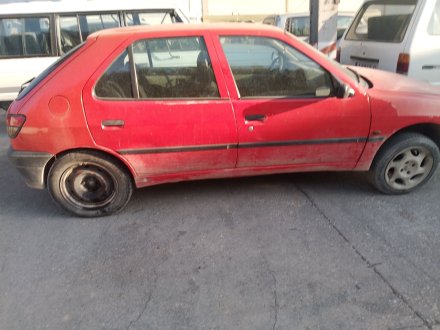 Vehiculo en el desguace: PEUGEOT 306 Hatchback (7A, 7C, N3, N5) 1.9 D