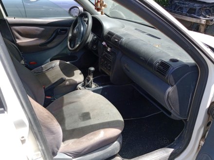 Vehiculo en el desguace: SEAT LEON (1M1) 1.9 TDI