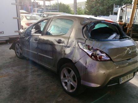 Vehiculo en el desguace: PEUGEOT 308 I (4A_, 4C_) 1.6 HDi