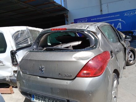 Vehiculo en el desguace: PEUGEOT 308 I (4A_, 4C_) 1.6 HDi