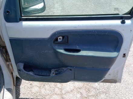 Vehiculo en el desguace: RENAULT KANGOO (KC0/1_) D 65 1.9 (KC0E, KC02, KC0J, KC0N)
