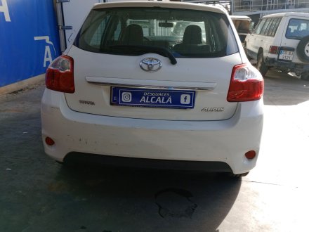 Vehiculo en el desguace: TOYOTA AURIS (_E15_) 1.4 D-4D (NDE150_)