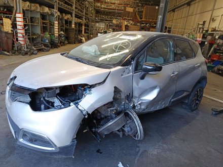 Vehiculo en el desguace: RENAULT CAPTUR I (J5_, H5_) 1.5 dCi 90