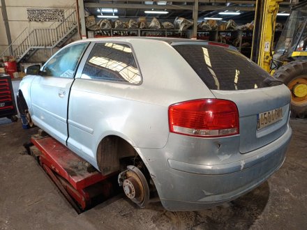 Vehiculo en el desguace: AUDI A3 (8P1) 1.9 TDI
