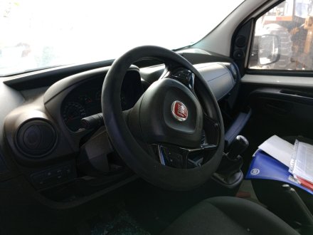 Vehiculo en el desguace: FIAT FIORINO Furgoneta/monovolumen (225_) 1.3 D Multijet (225CXG1A, 225AXL1A, 225AXG11, 225BXL1A,...