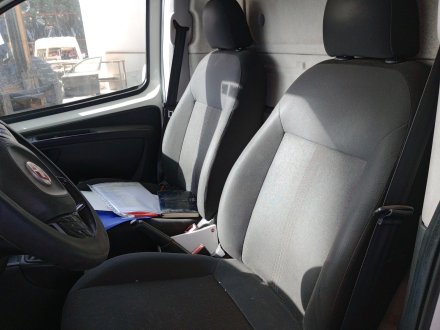 Vehiculo en el desguace: FIAT FIORINO Furgoneta/monovolumen (225_) 1.3 D Multijet (225CXG1A, 225AXL1A, 225AXG11, 225BXL1A,...