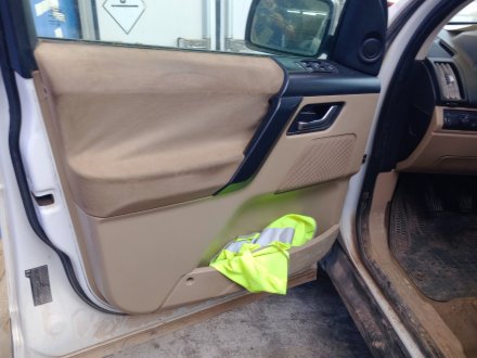 Vehiculo en el desguace: LAND ROVER FREELANDER 2 (L359) 2.2 TD4 4x4