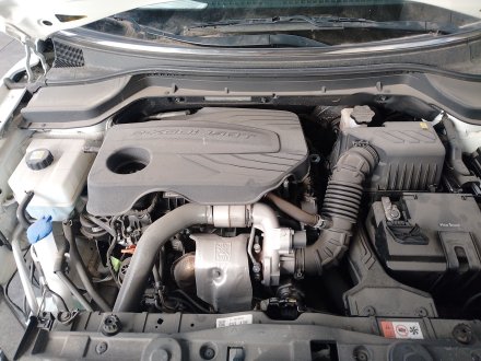 Vehiculo en el desguace: SSANGYONG TIVOLI 1.5