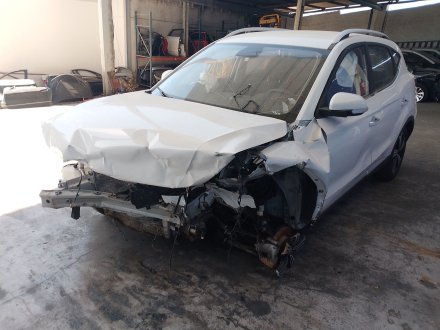 Vehiculo en el desguace: MG MG ZS SUV (AZS1) 1.5 VTi