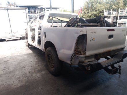 Vehiculo en el desguace: TOYOTA HILUX VII Pick-up (_N1_, _N2_, _N3_) 2.5 D 4WD (KUN25)
