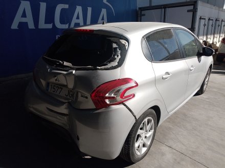 Vehiculo en el desguace: PEUGEOT 208 I (CA_, CC_) 1.4 HDi