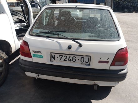 Vehiculo en el desguace: FORD FIESTA III (GFJ) 1.8 D