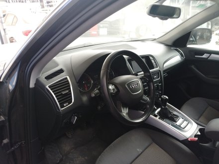 Vehiculo en el desguace: AUDI Q5 (8RB) 2.0 TDI quattro