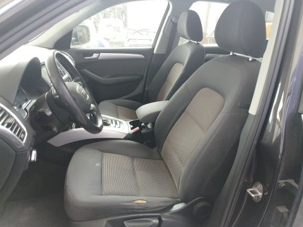 Vehiculo en el desguace: AUDI Q5 (8RB) 2.0 TDI quattro
