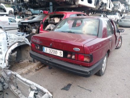 Vehiculo en el desguace: FORD SIERRA II (GBG, GB4) 2.0 i
