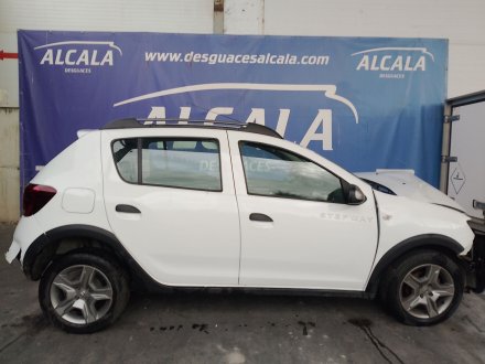 Vehiculo en el desguace: DACIA SANDERO II TCe 90 (B8M1, B8MA)