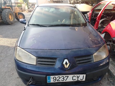 Vehiculo en el desguace: RENAULT MEGANE II Sedán (LM0/1_) 1.9 dCi (LM0G, LM1G, LM2C)