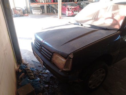 Vehiculo en el desguace: PEUGEOT 205 II (20A/C) 1.1