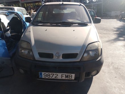 Vehiculo en el desguace: RENAULT SCÉNIC I Monospace (JA0/1_, FA0_) 1.9 dCi RX4