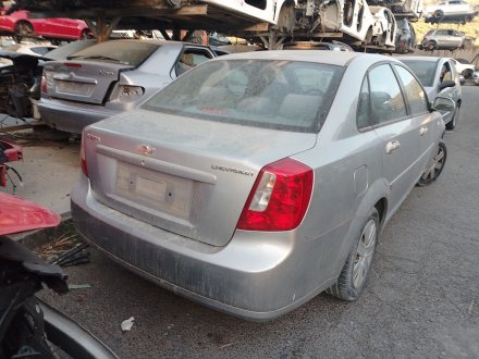 Vehiculo en el desguace: CHEVROLET NUBIRA Sedán 1.6