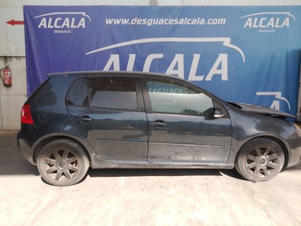 Vehiculo en el desguace: VOLKSWAGEN GOLF V (1K1) 1.6