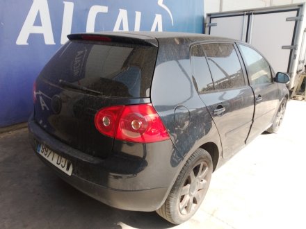 Vehiculo en el desguace: VOLKSWAGEN GOLF V (1K1) 1.6
