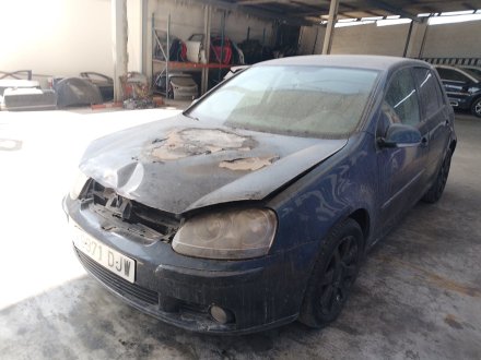 Vehiculo en el desguace: VOLKSWAGEN GOLF V (1K1) 1.6