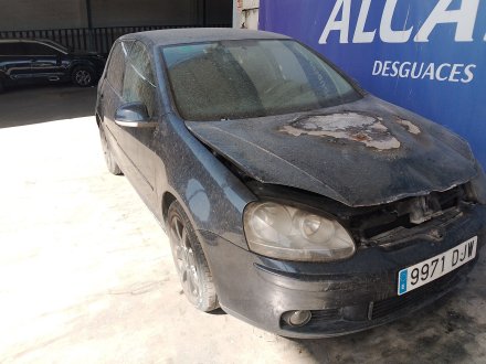 Vehiculo en el desguace: VOLKSWAGEN GOLF V (1K1) 1.6
