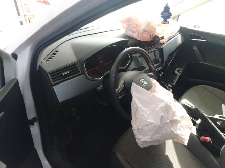 Vehiculo en el desguace: SEAT ARONA (KJ7, KJP) 1.0 TSI