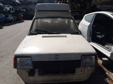 Vehiculo en el desguace: SEAT TERRA Furgoneta/Station wagon (024A) 1.4 D
