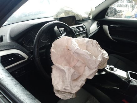 Vehiculo en el desguace: BMW 1 (F20) 118 d