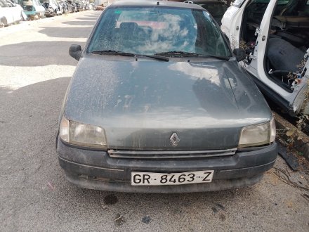 Vehiculo en el desguace: RENAULT LAGUNA I (B56_, 556_) 1.8 16V (B563, B564)