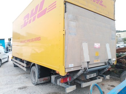 Vehiculo en el desguace: RENAULT MIDLUM 180.10 *