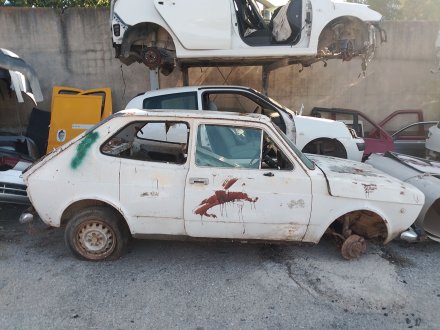 Vehiculo en el desguace: SEAT 127 (127A) 0.9