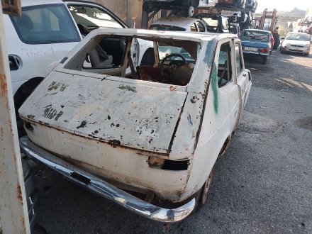 Vehiculo en el desguace: SEAT 127 (127A) 0.9
