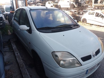 Vehiculo en el desguace: RENAULT SCÉNIC I Monospace (JA0/1_, FA0_) 1.9 dCi (JA05, JA1F)